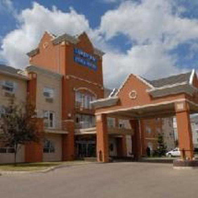 Days Inn & Suites By Wyndham Brooks Exterior foto