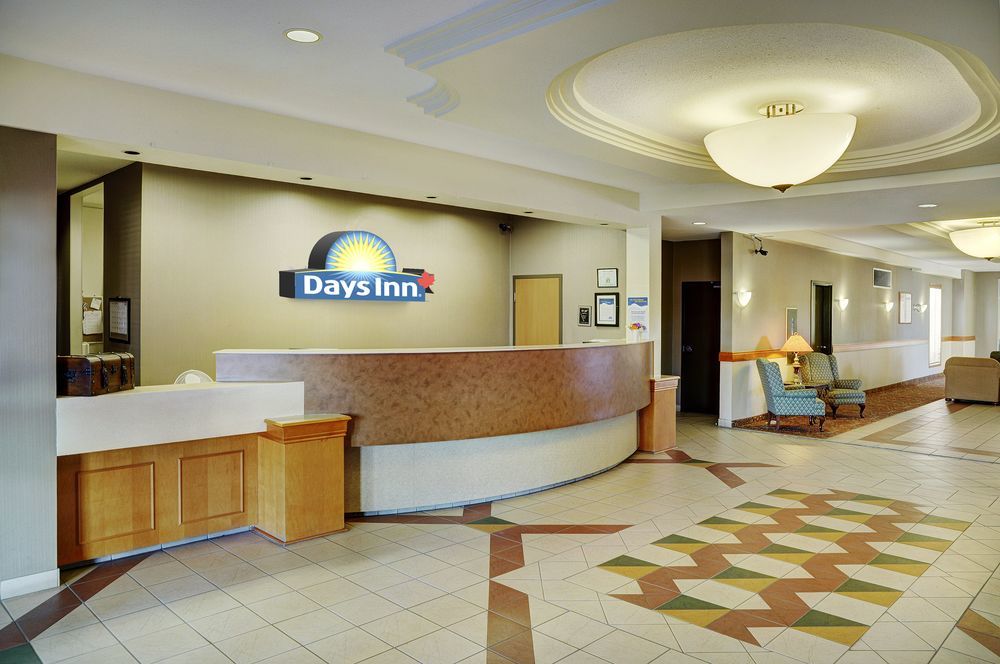 Days Inn & Suites By Wyndham Brooks Exterior foto